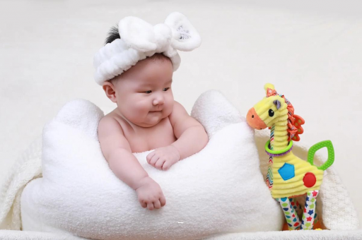 淮北宝宝几个月翻身